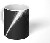 Mok - Metaal print - Zilver - Zwart - Wit - Mokken - 350 ML - Beker - Uitdeelcadeautjes