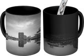 Magische Mok - Foto op Warmte Mok - Manchester - Skyline - Zwart - Wit - 350 ML