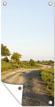 Tuinposter Zomer - Weg - Zee - 40x80 cm - Wanddecoratie Buiten - Tuinposter - Tuindoek - Schuttingposter - Tuinschilderij