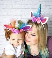 Eenhoorn haarband blauw unicorn diadeem met oortjes, bloemen en regenboog tule - blauwe hoorn bloemetjes roze paars festival