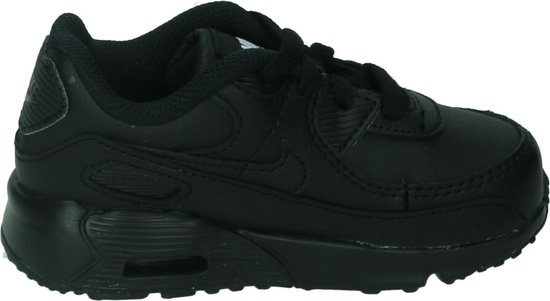Zwarte Nike Air Max 90 LTR sneaker voor baby's, zijaanzicht.