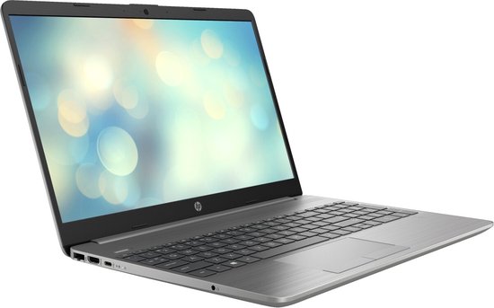 HP 250 G8 6-Core Ryzen 5 15.6" Zakelijke Laptop / Notebook - AMD R5 5500U - 2TB SSD - 16GB RAM - Windows 11 PRO - LalaShops - Hoofdafbeelding