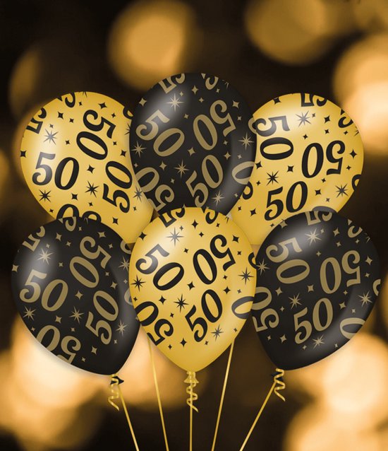 Set van vijf zwarte en gouden ballonnen met '50' en sterrenprint. Twee ballonnen zijn goudkleurig, drie zijn zwart.