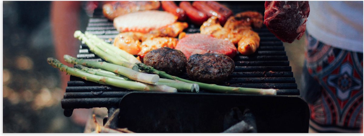 Poster (Mat) - Barbecue - Vlees - Groenten - Kolen - Natuur - 60x20 cm Foto op Posterpapie
