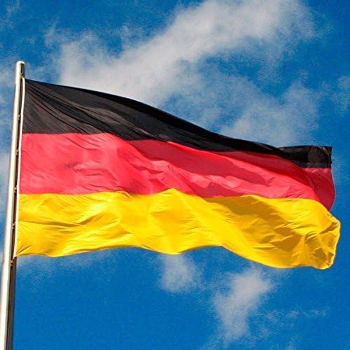 German flag 150 x 90 cm, with metal eyelets, German flag in black, red, gold - ShopVlot