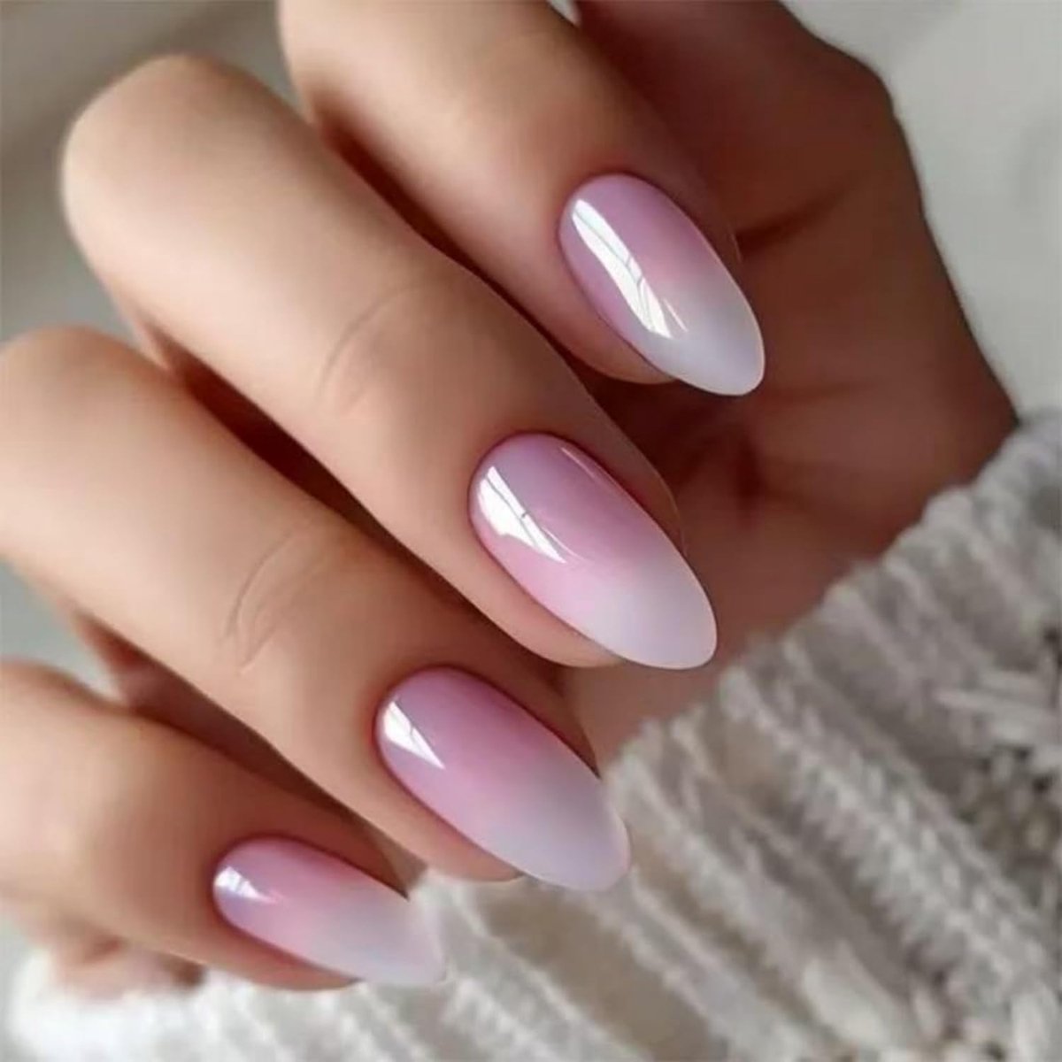 Nepnagels 24 Stuks Volledige Dekking - Nude Gradient Translucent - Elegante look voor vrouwen en meisjes - ShopVlot