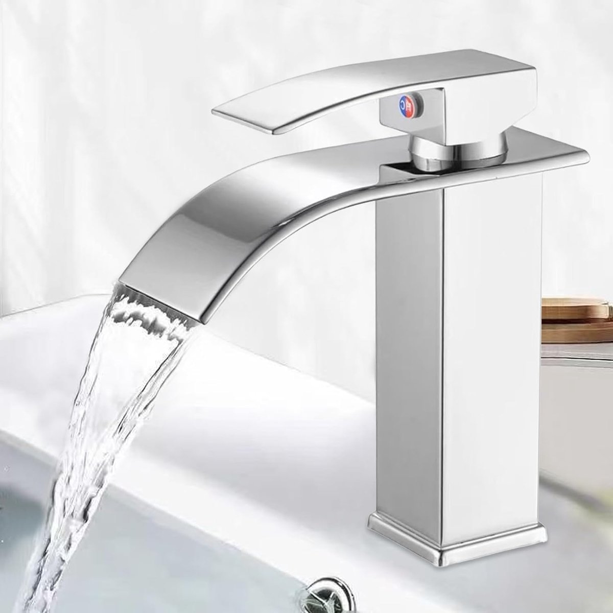 SnelShoppen - Curved Waterfall Kraan - Uniek Waterval Design, Elegante Wateruitloop, Hoogwaardige Afwerking, Ideaal voor Keuken en Badkamer, Zwart en
