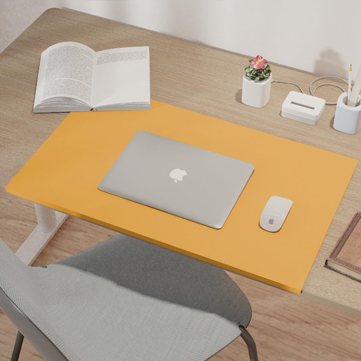 Bureaumat - Tafelbeschermer Schrijfmat - Bureau Organisatie - Waterdicht PU Leer - 110 x 50 cm - Geel