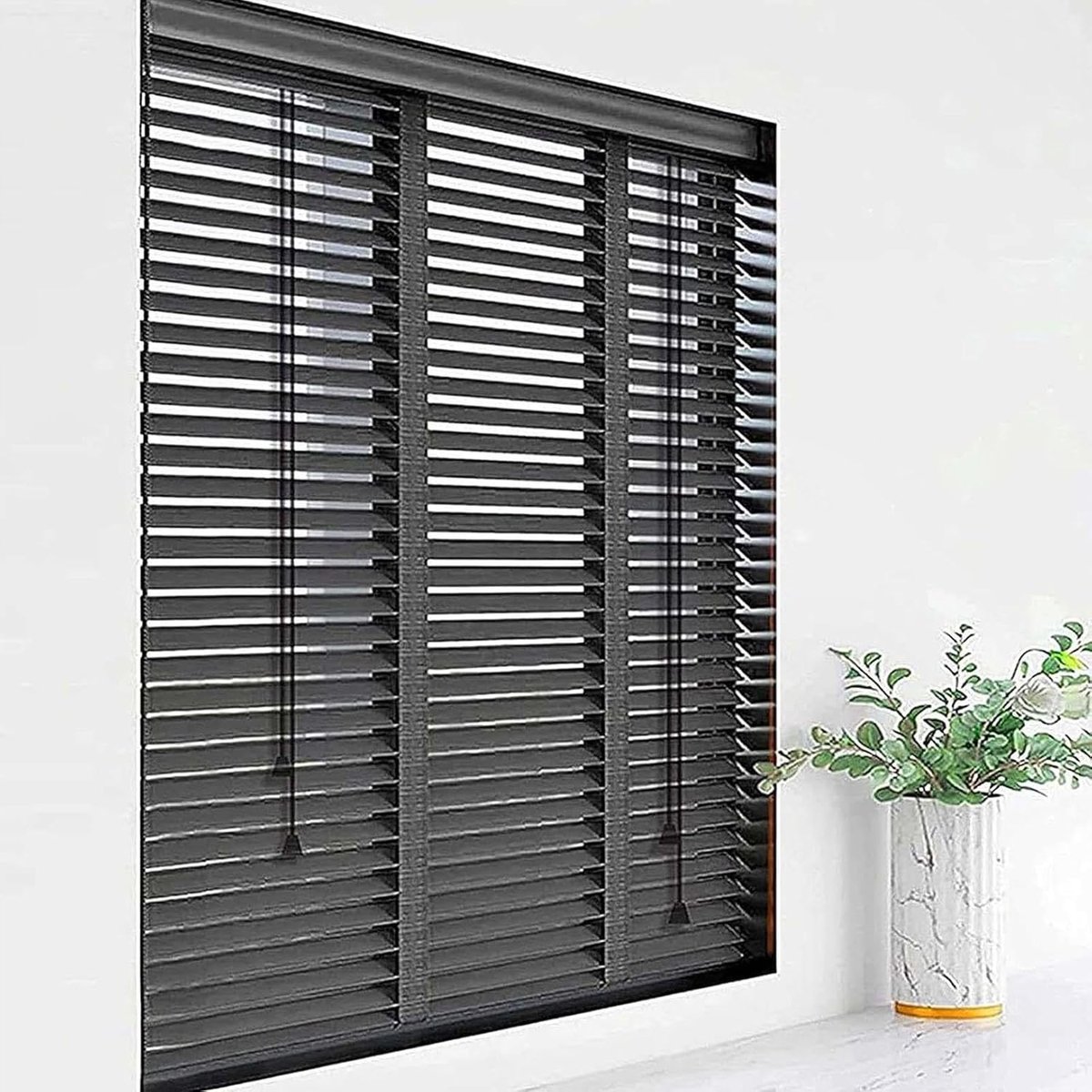 Houten Jaloezieën - Raambekleding - Privacy en Schaduw - Massief Hout - 50mm Lamellen - Zw