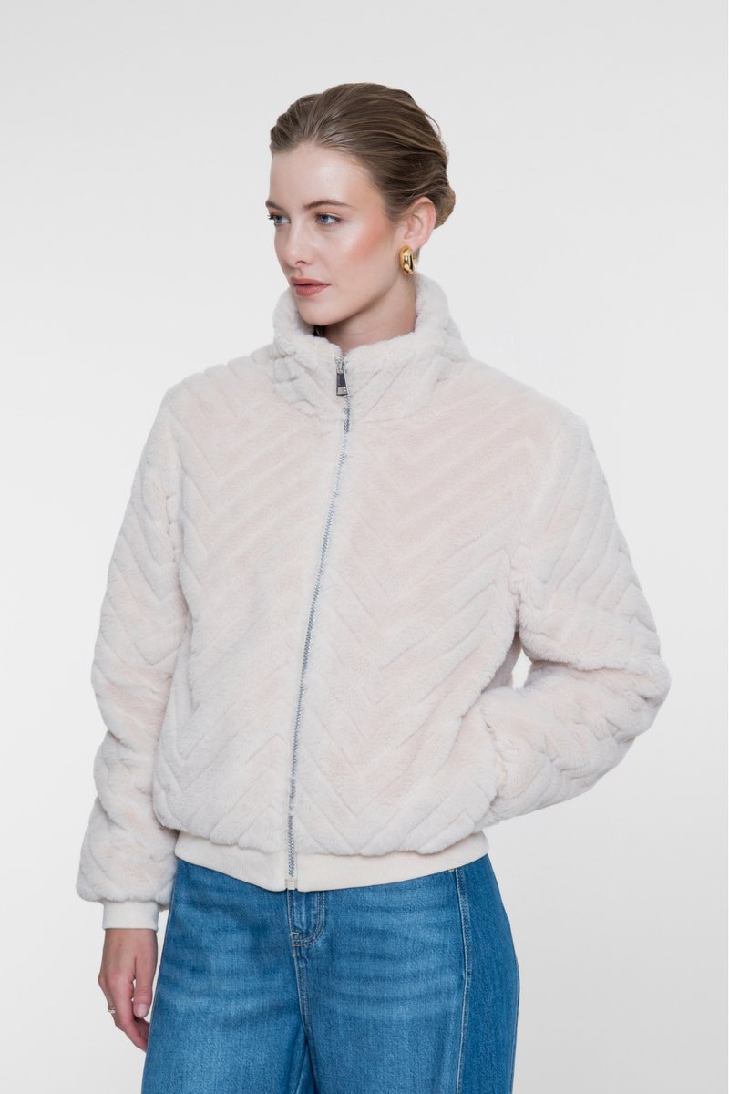 Geisha Jas Teddy Jack Met Hoge Kraag En Zigzag Patroon 69526 19 Off White Dames Maat - XXL