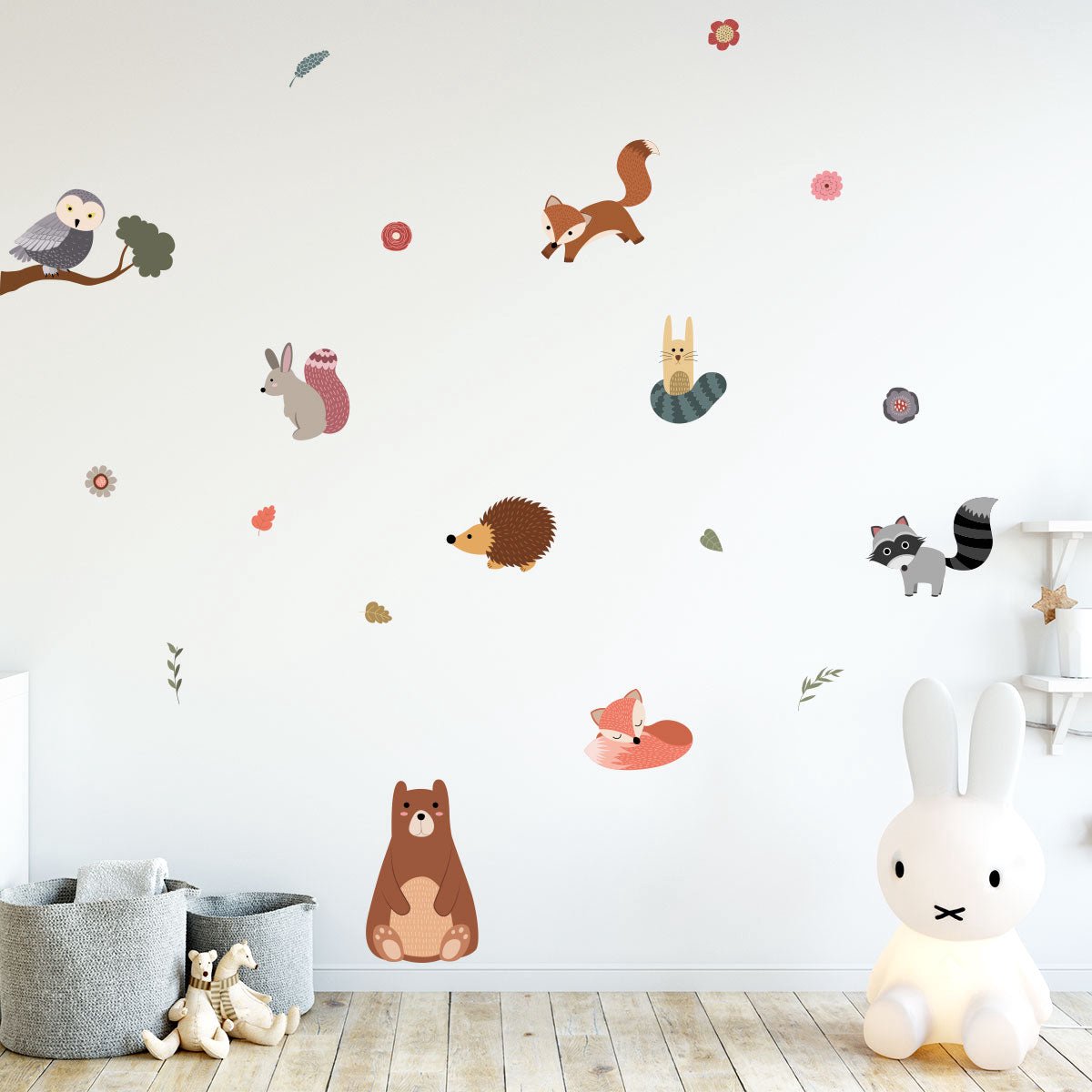 Ambiance Sticker Muurstickers - Scandinavische dieren: beer en vrienden - transparante achtergrond - 110x100cm Multi color