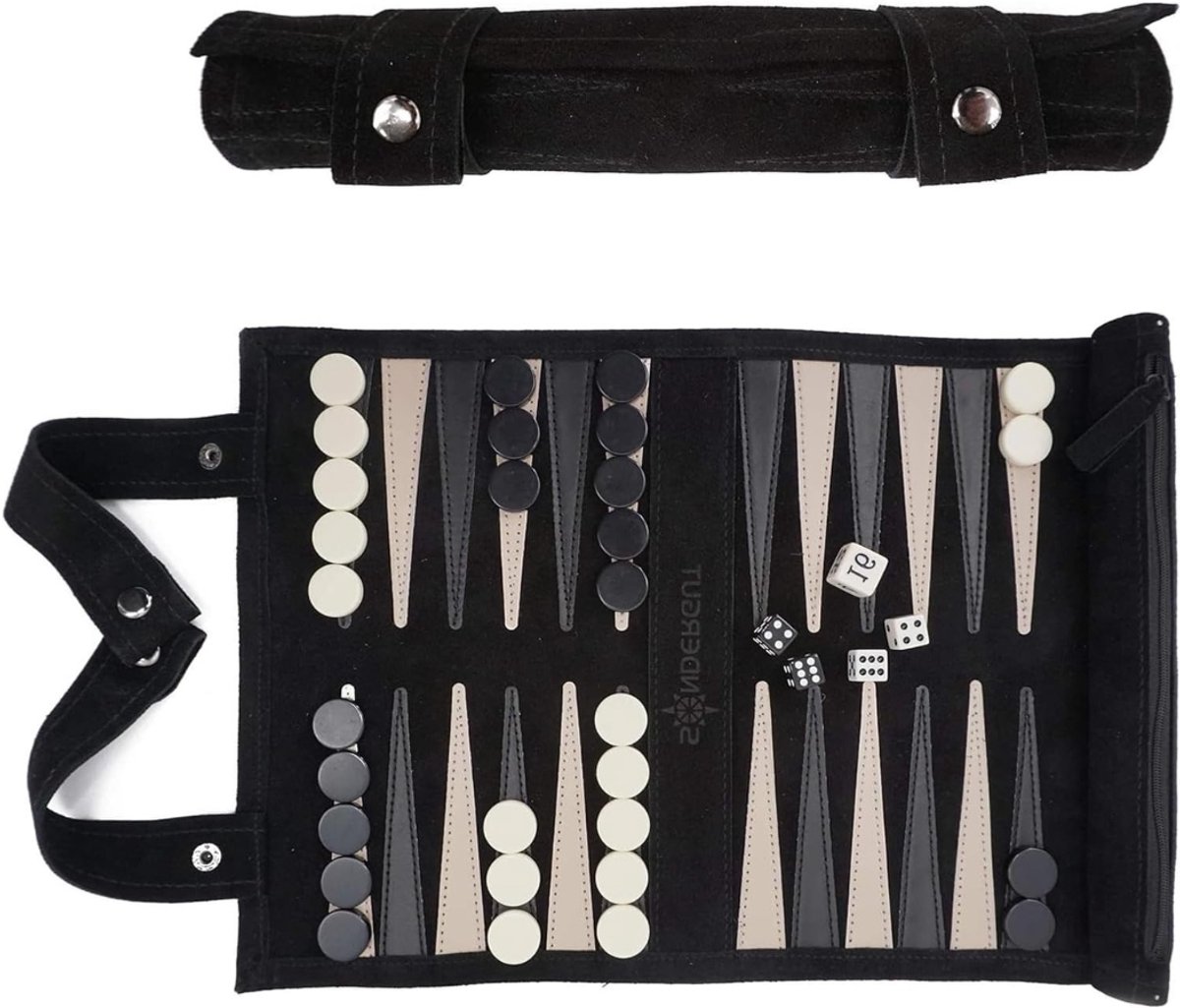 QUOVO® Backgammon Koffer – Luxe Backgammon Set – Lederen Bordspel – Reisspel Set - Draagbaar – Set Voor 2 Spelers - 35 x 25 cm - Zwart - 25cm x 6cm x 6cm
