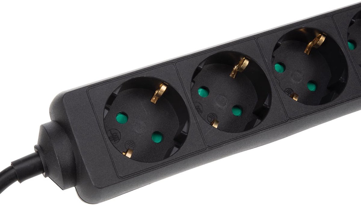Stekkerdoos, 4 stopcontacten met randaarde Schuko type F, 1.5 m kabel H05VV-F 3G1.5, met krimpkous (8 cm, niet gekrompen) voor labelen, zwart, IP20, 16 A, 3680 W