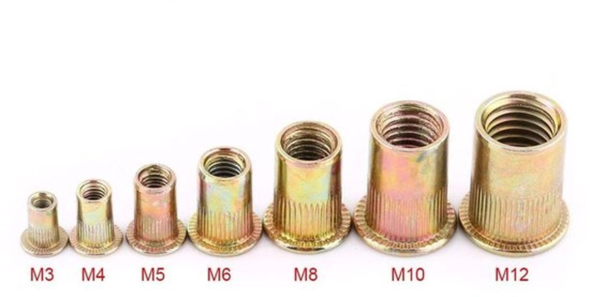 Klinkmoeren Assortiment - Koolstofstaal - Platte Klinkmoeren - Metrisch - Bevestiging M3/M4/M5/M6/M8/M10/M12 - 100 Stuks - Schroefmoeren
