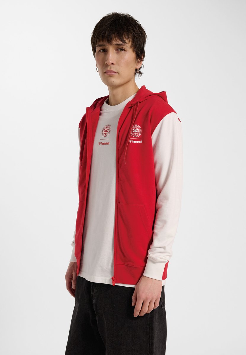 Dbu 26 Fan Red-White Zip Hood