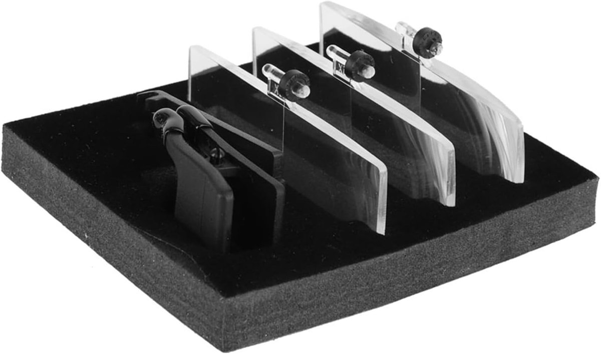 SnelShoppen - Clip On Vergrootglazen 3-delig 1.5x 2.5x 3.5x Vergroting Opvouwbare Kunststof Lens 75x28mm Voor Lezen En Precisiewerk