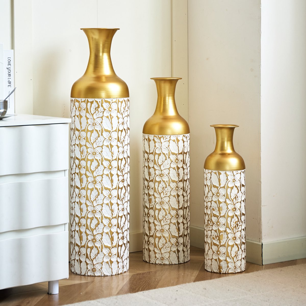 COVREO Vaas set van 3 84,99 cm goud wit metaal bloemenmotief binnen buiten