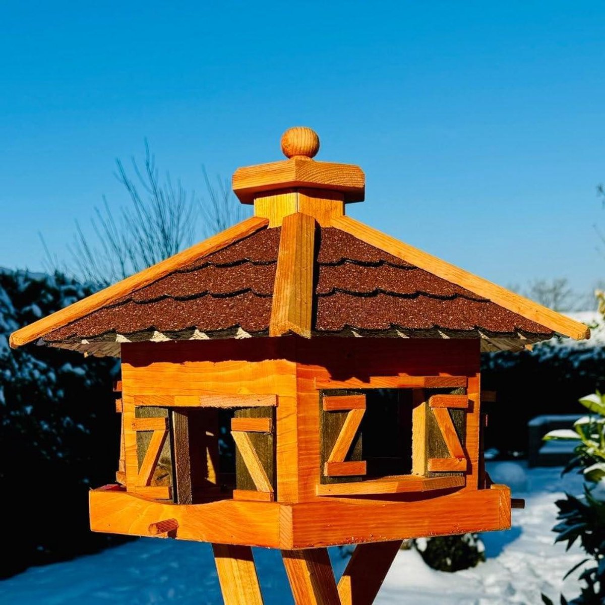 Zeshoekig Vogelhuis - Voederhuisje Hout - Vogels Voeren - Handgemaakt Weerbestendig - 60 x 60 x 40 cm - Bruin