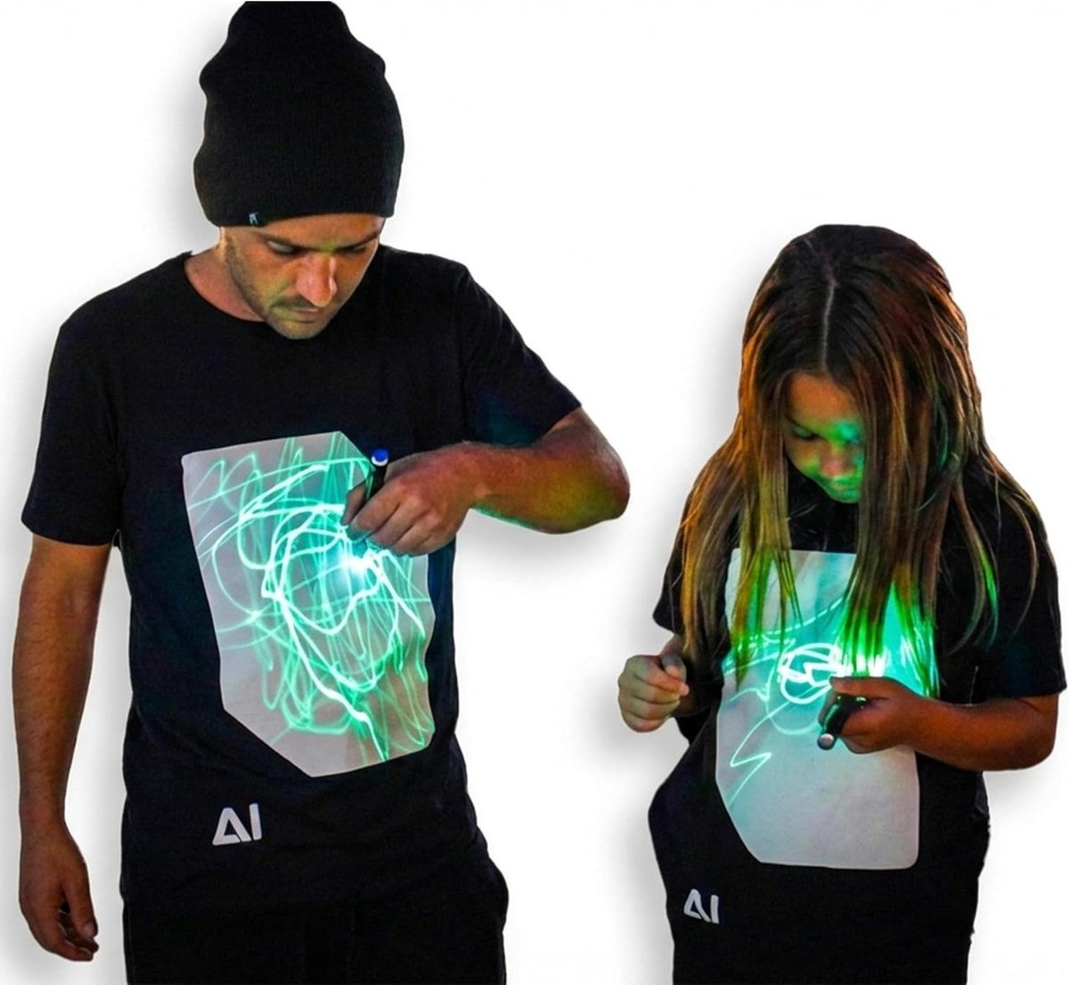 Interactief T-shirt - Glow in the Dark Shirt - Creatief Tekenen - Zelf Ontwerpen - 150 g - Zwart