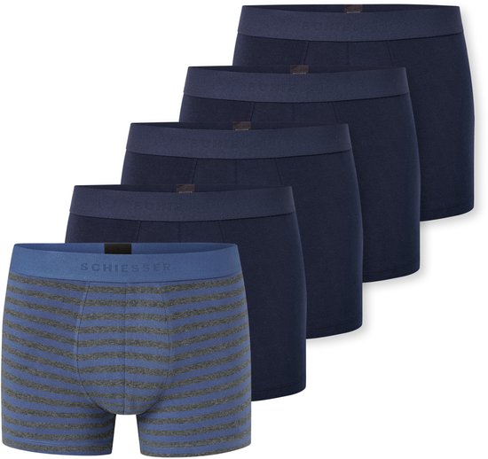 Eén gestreepte short en vijf effen donkerblauwe shorts, alle met een blauwe SCHIESSER tailleband.