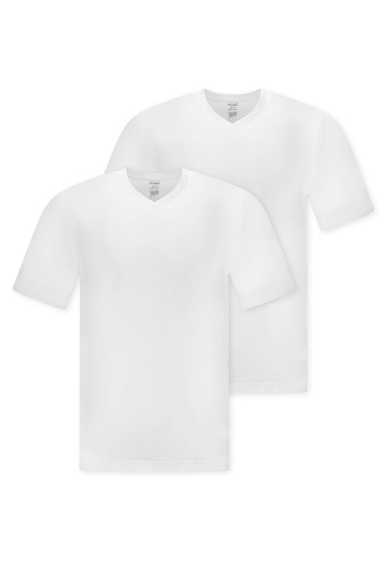 Twee witte v-hals T-shirts naast elkaar op een witte achtergrond.