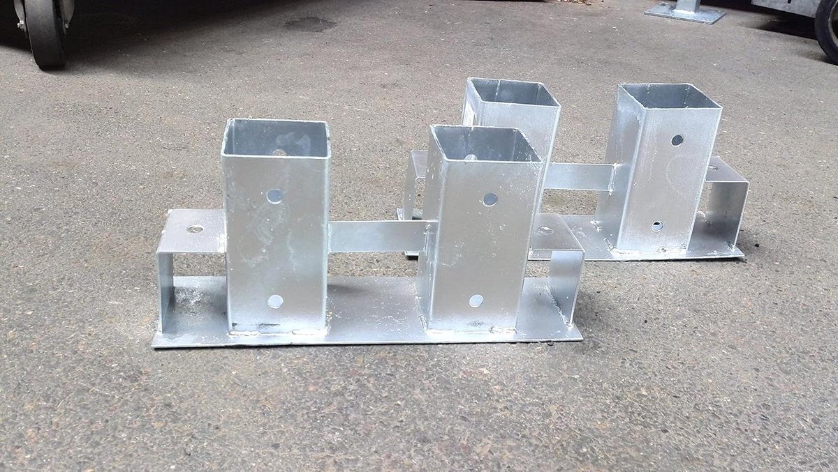 Houtstapelhulp - Haardhoutrek Brandhout - Haardhout Opslag - Thermisch Verzinkt - 70x70mm - Zilver