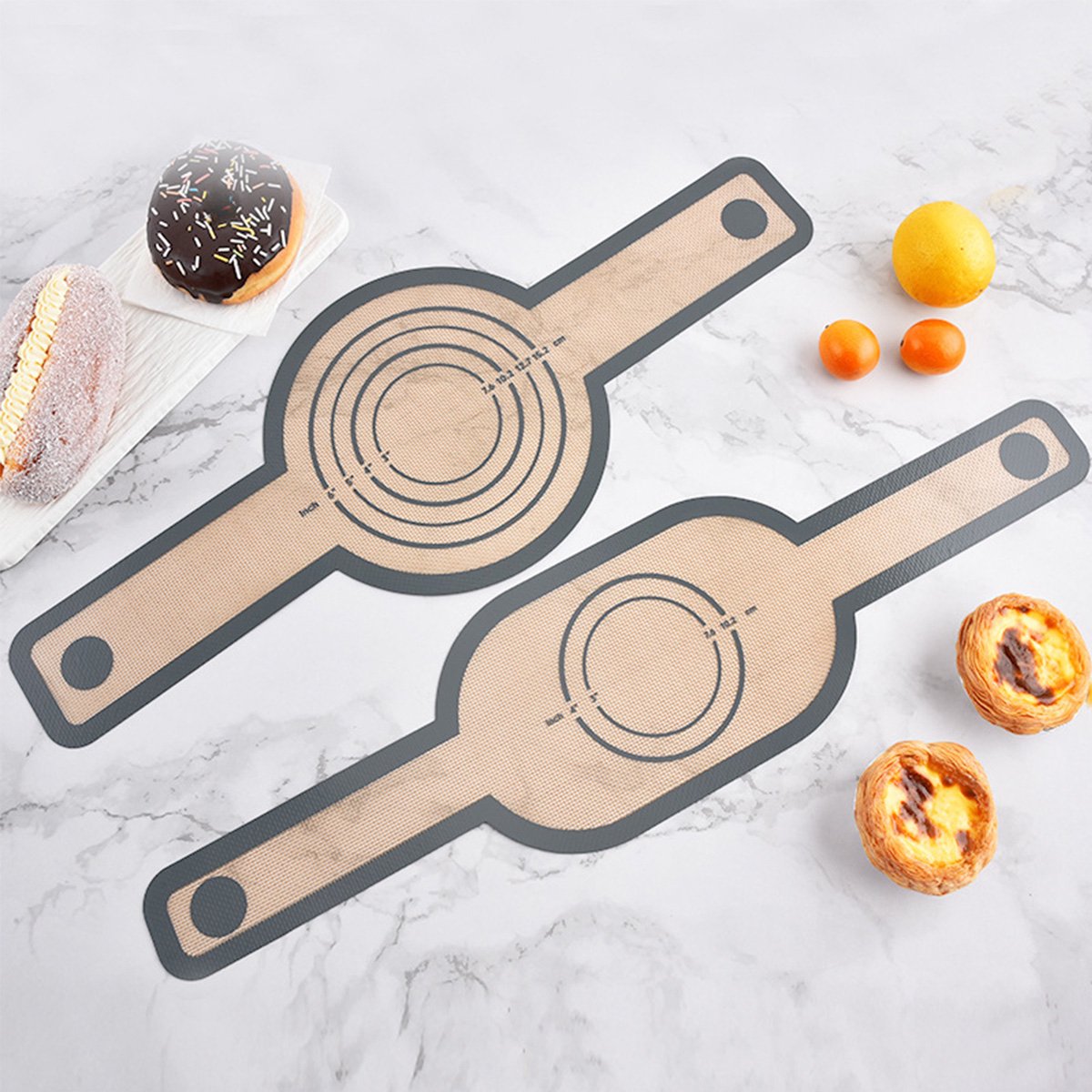 Lange Handvatten Deeg Mat 2pcs – Siliconen Bakmat met Markeringen, Ronde en Ovale Inlegvellen voor Nederlandse Oven – Voor Keuken, Bakkers en Thuisgebruik