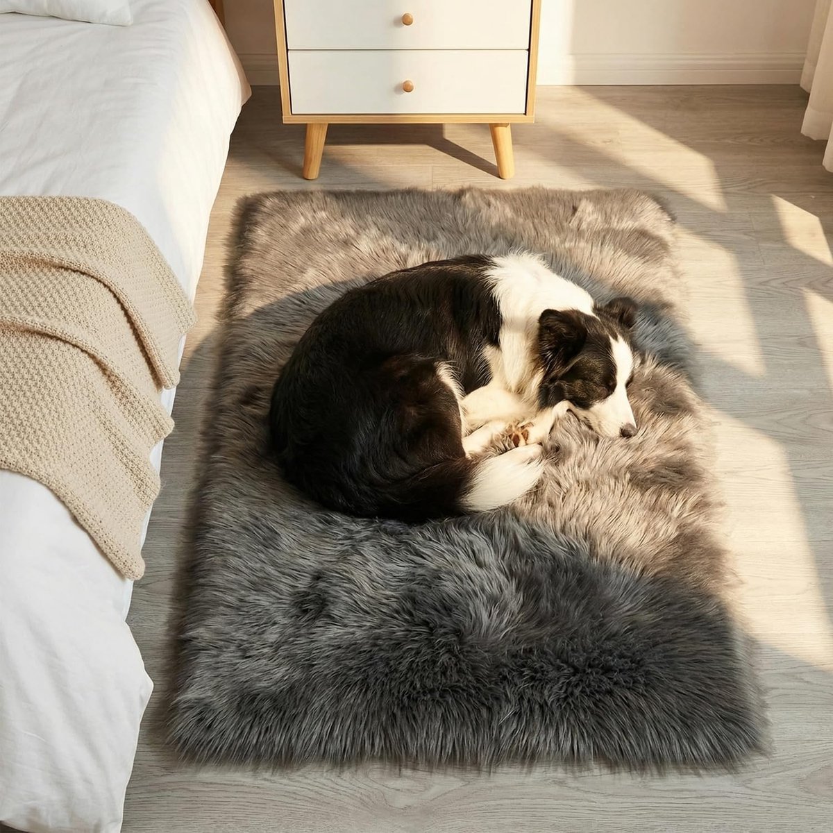 Pluche rug - Ultra zacht en pluizig - Donkergrijs - Perfect voor slaapkamer of woonkamer - ShopVlot