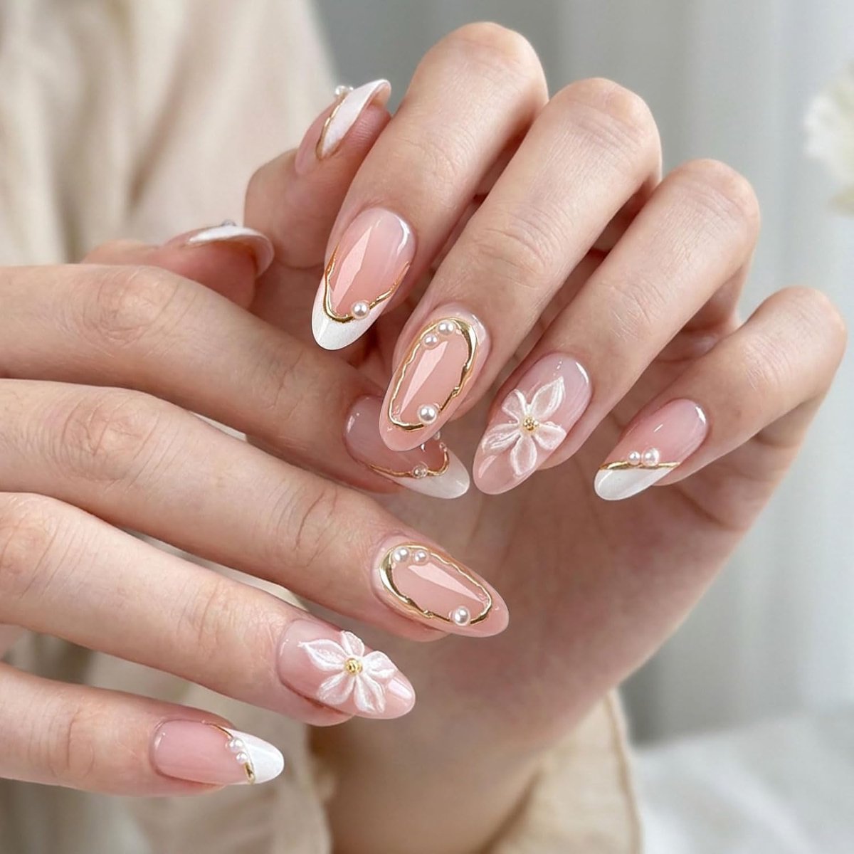 Kunstmatige vingernagels S - handgemaakt, amandelvormig - 3D-snijwerk met bloemen en parels - snel aan te brengen - SnelShoppen