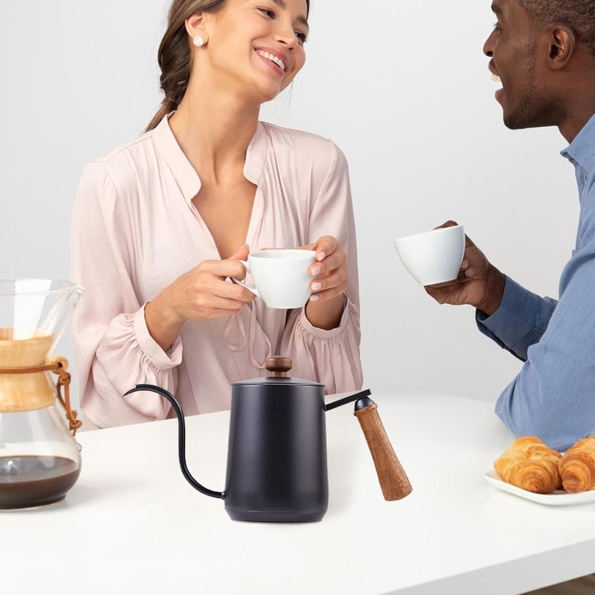 Koffiezetapparaat Zwanenhals - Waterkoker Druppel - Koffie Zetten - Smalle Schenktuit - 600 ml - Zilverkleurig