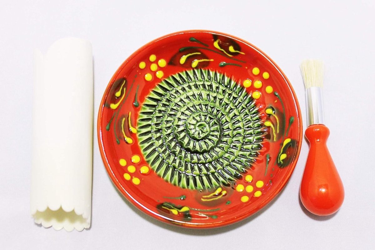 Raspbord Set - Rood Keramiek - Handgemaakt en Beschilderd - Ideaal voor Knoflook en Gember - Voor Koks en Kookliefhebbers
