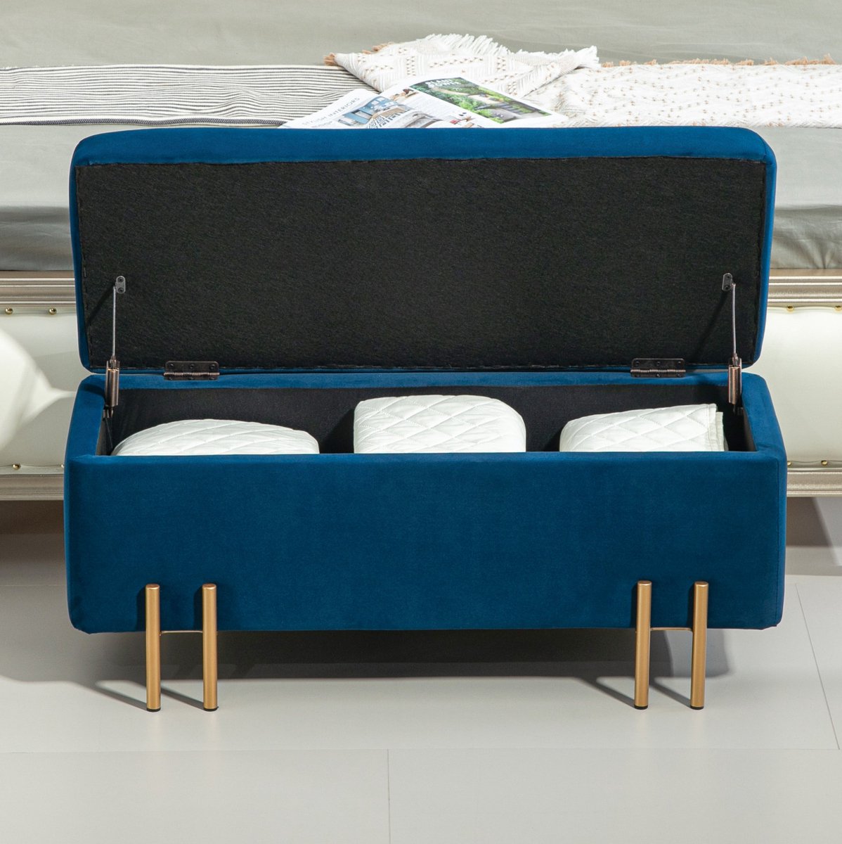 REDOM - Opbergbank - Met opbergruimte - Houten frame en metalen poten - Soft-touch polyester - Blauw - 100 x 40 x 42 cm