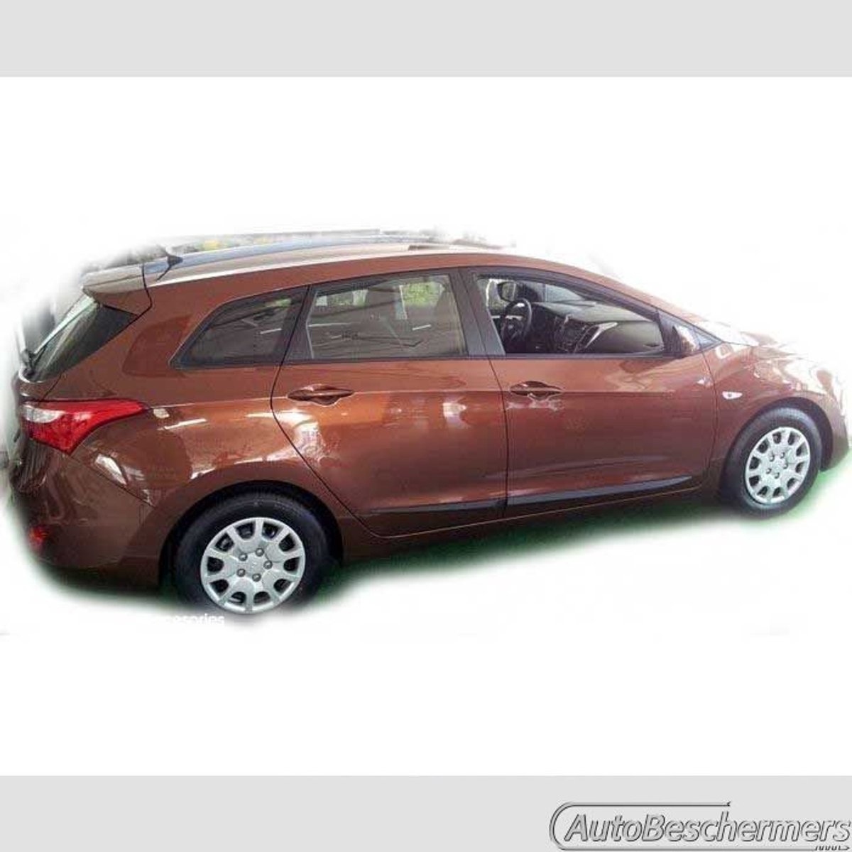 Stootlijsten set zwart voor Hyundai i30 Stationwagon 07.2012-2017. De stootstrips zijn zelfklevend. Set a 4 stuks (#0040)