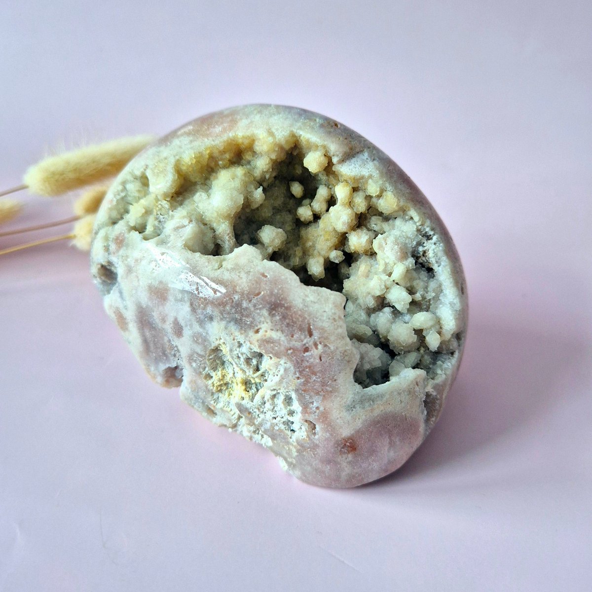 XL Edelsteen Druzy Pink Amethist Geode Freeform van 615 gram Statement Piece