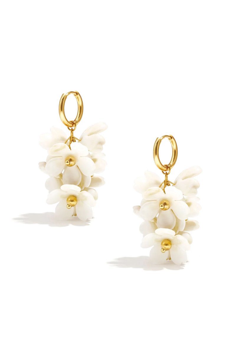 Oorringetjes Met Hangende Krans Bloemen Gebroken wit