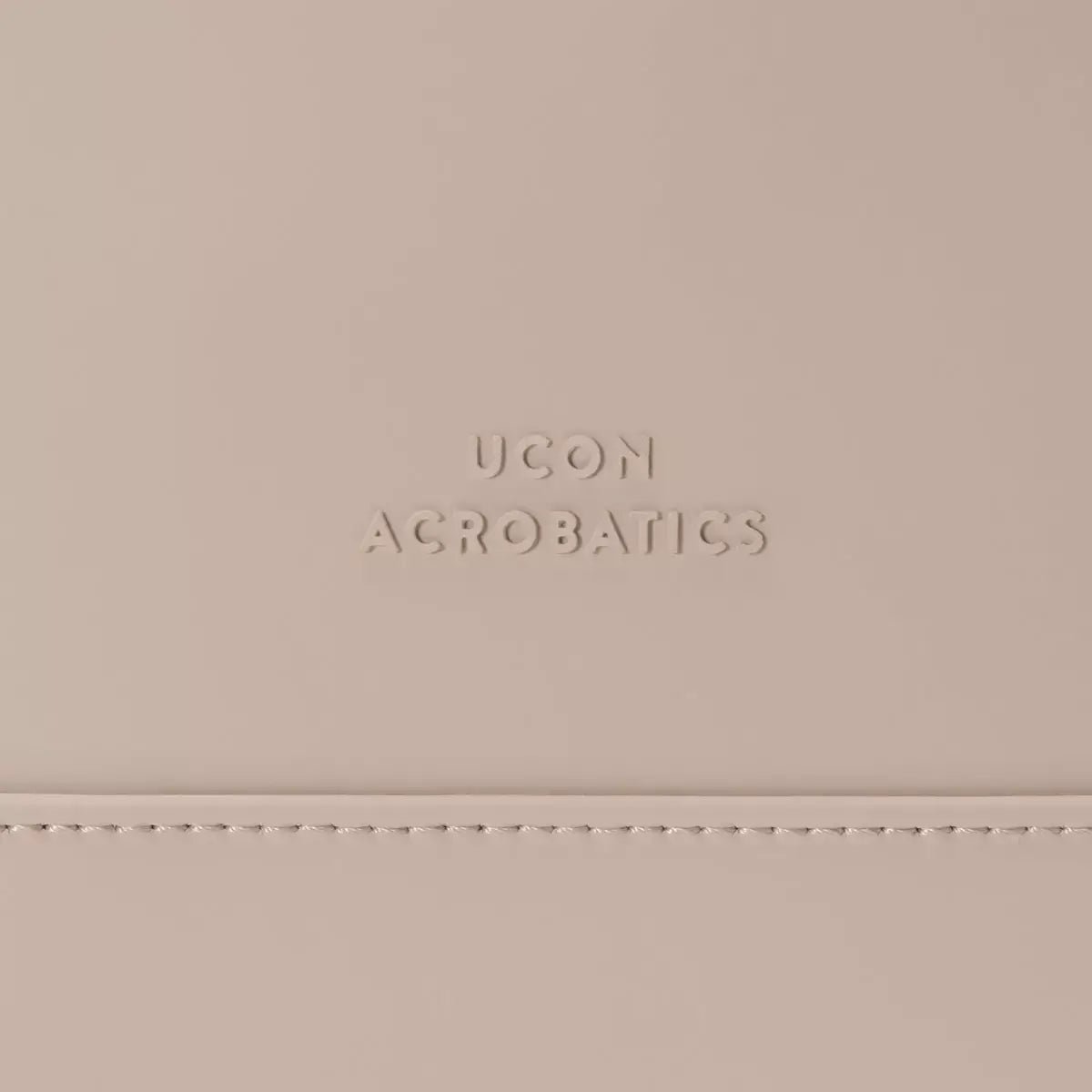 Ucon Acrobatics Yuto Medium Lotus Infinity Sand Rugzak