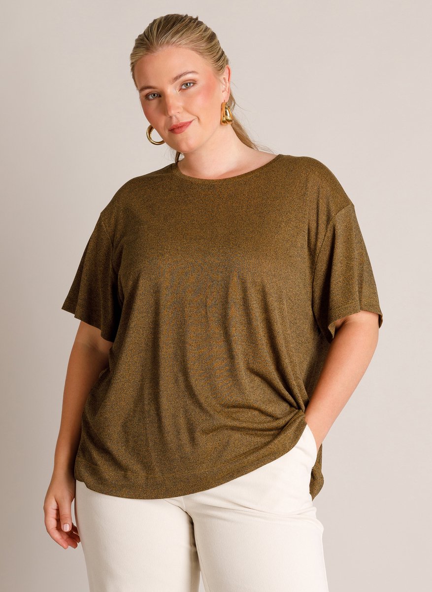 Yest Curve shirt Tara