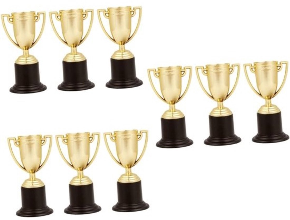 Kinder Trofee Bekers - Onderscheidingen Prijzen - Competitie Beloning - Duurzaam Plastic Materiaal - 5.7 x 15 x 10 cm