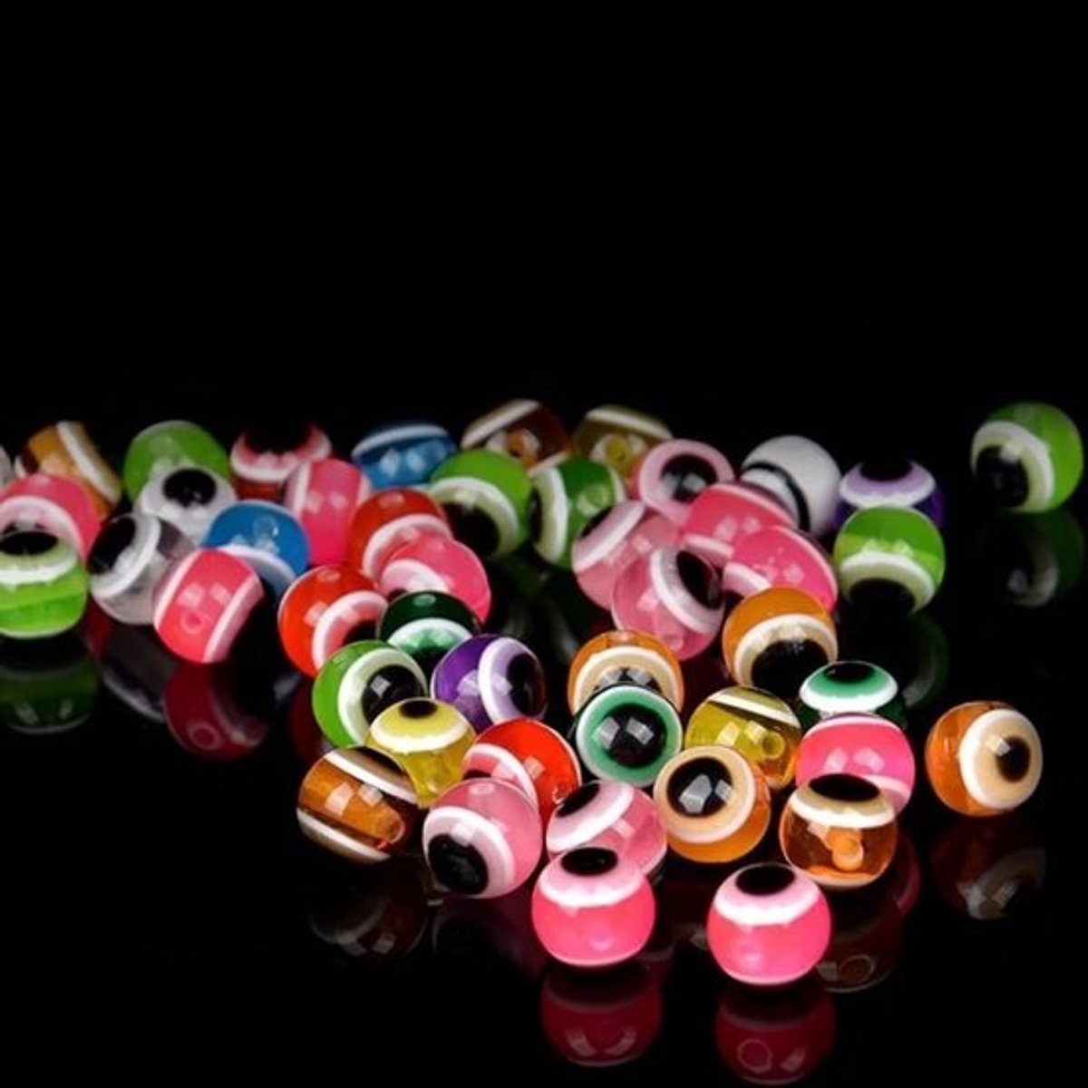 Dailygoods- Kunstaas Set 100 Stuks - 3D Visogen - Kunstmatige Bonen - Vissen Ogen - Herbruikbaar - Inclusief Doos - Vissensnoer