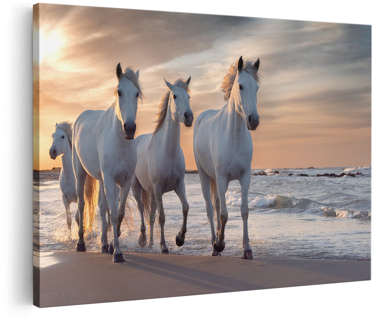 Artaza Canvas Schilderij Witte Paarden Op Het Strand Bij Water - 150x100 cm - Groot - Wanddecoratie Woonkamer - Schilderijen - Muurdecoratie