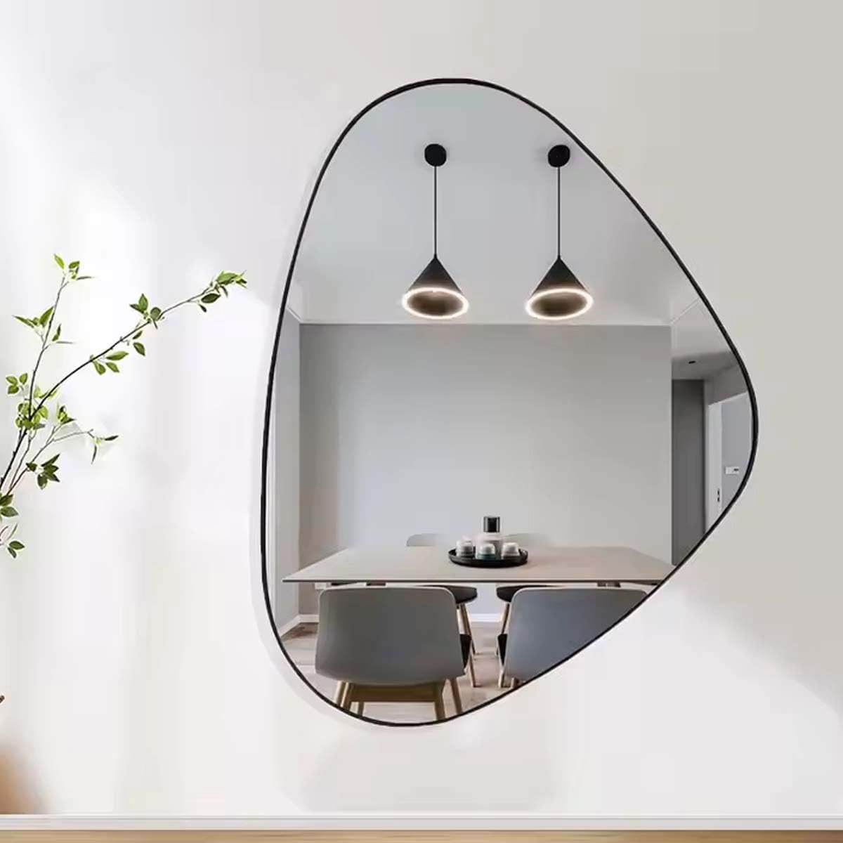 Dailygoods- Wandspiegel 49 x 76,2 cm - Organische Spiegel - Asymmetrische Wandspiegel - Zwart Metalen Frame - HD Zwevend Glas - Verstelbaar Ophangsysteem - Decoratiespiegel