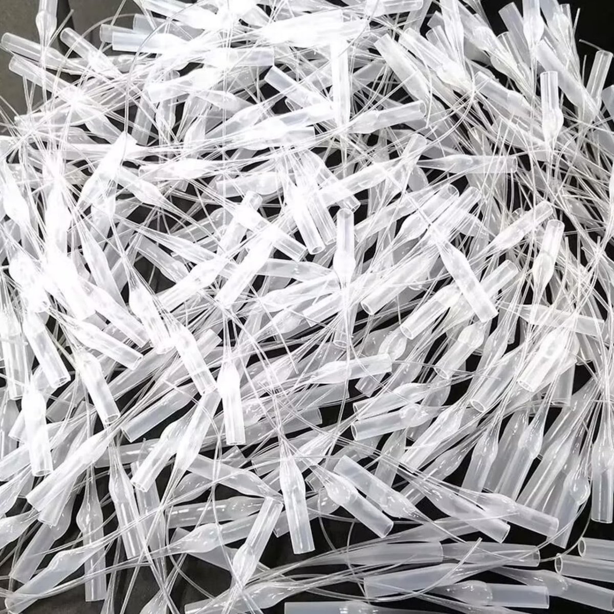 300 Stuks Micro Tips Plastic Lijmstiften voor Precisie Applicatie in DIY Projecten en Laboratoria