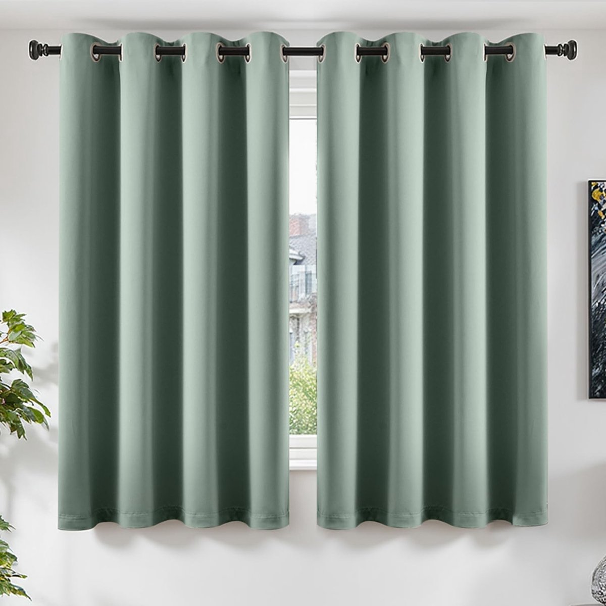 Omgoods - Blackout Gordijnen - Set van 2 - 160 x 140 cm Saliegroen