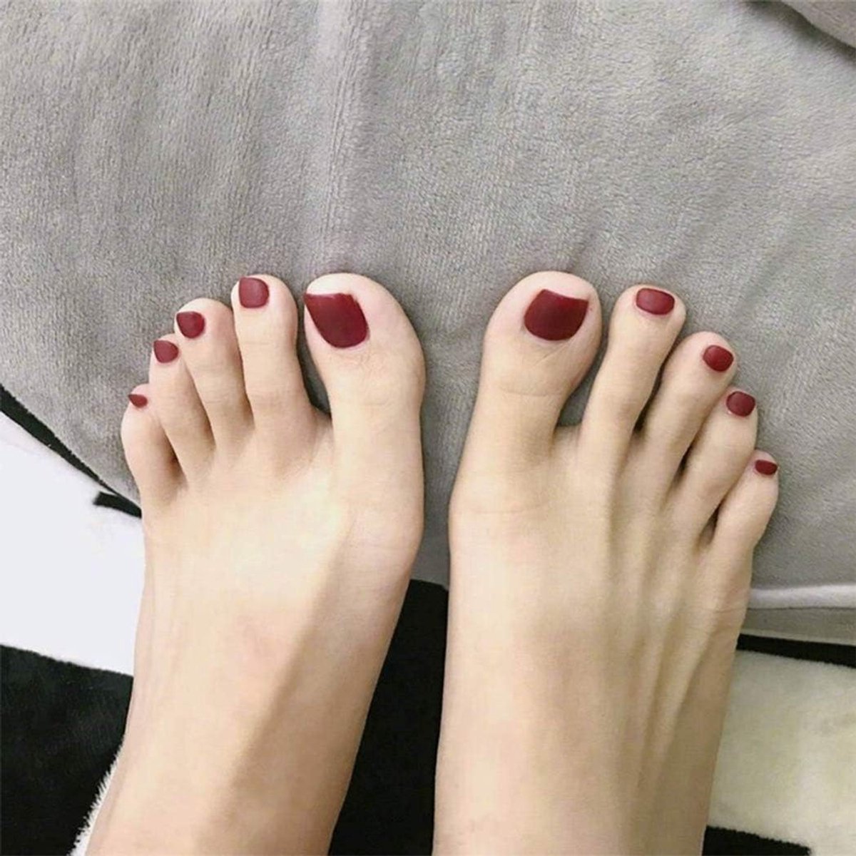 Nagel voor Teen Chic Exquisite Bruids Bordeaux Scrub Nep Nagel voor Tenen Volledige Cover Nagel Tips Voet Nagels 24 Stks