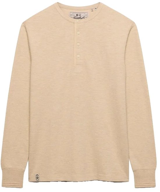 Beige waffle grandad-top met lange mouwen, knoopsluiting en een klein logolabel onderaan.