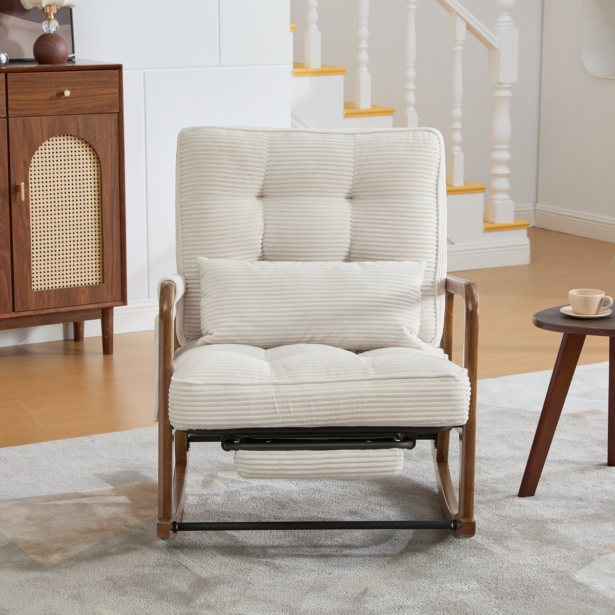 HAUSS SPOLE Schommelstoel - Relaxfauteuil Met Voetensteun - Verstelbare Rugleuning Met Lendenkussen En Zijvak - Voor Woonkamer En Slaapkamer - Cord Beige