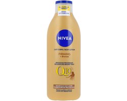 NIVEA Q10 Firming + Bronze Bodylotion Bruiner - Stevigere Huid en Natuurlijk Gebruinde Look - Hydraterende Lotion - Snelbruiner - Bruinen zonder Zon - Zelfbruiner Lichaam - 400 ml