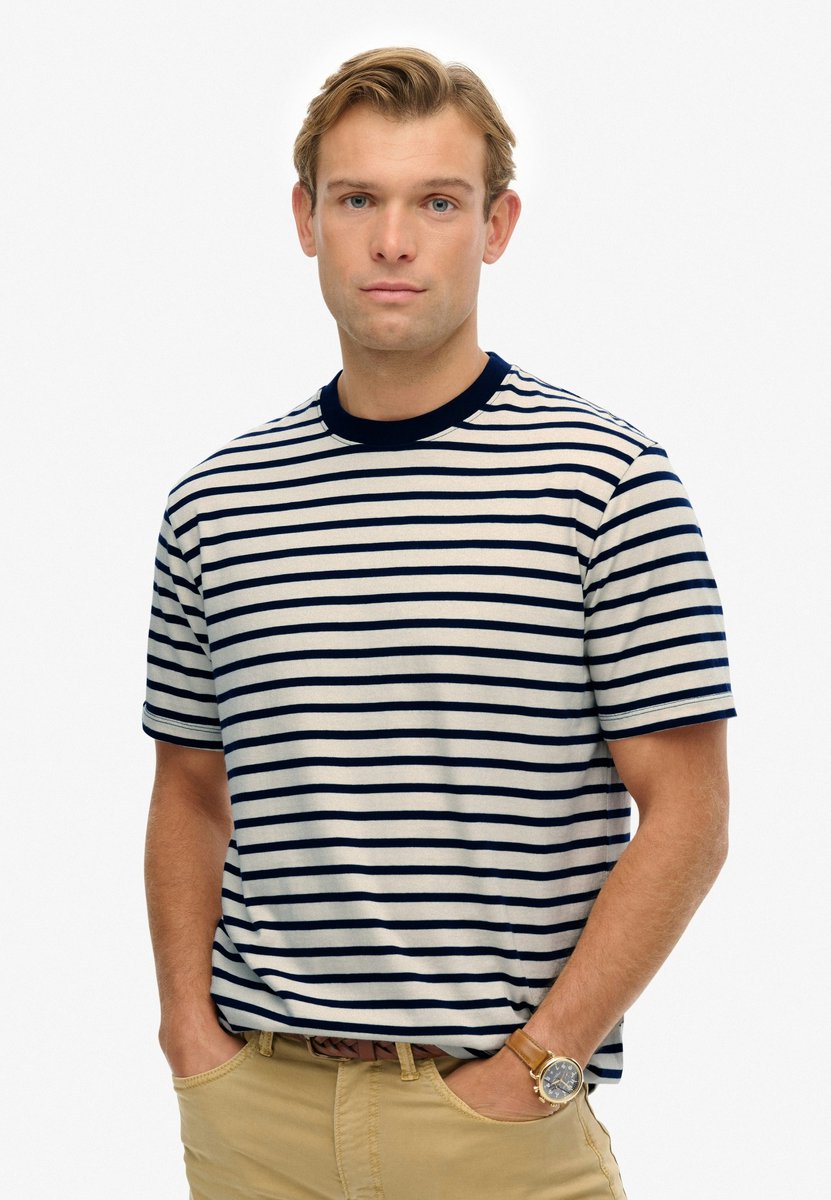 Superdry T-shirt Merchant Stripe Tee M1012290a Off Stripe Mannen Wit