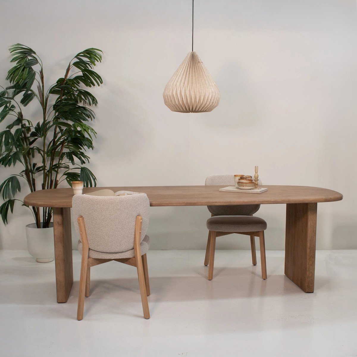 Giga Meubel Ovale Eettafel Gin - 240x100x77cm - Naturel Mangohout - 4-6 Personen