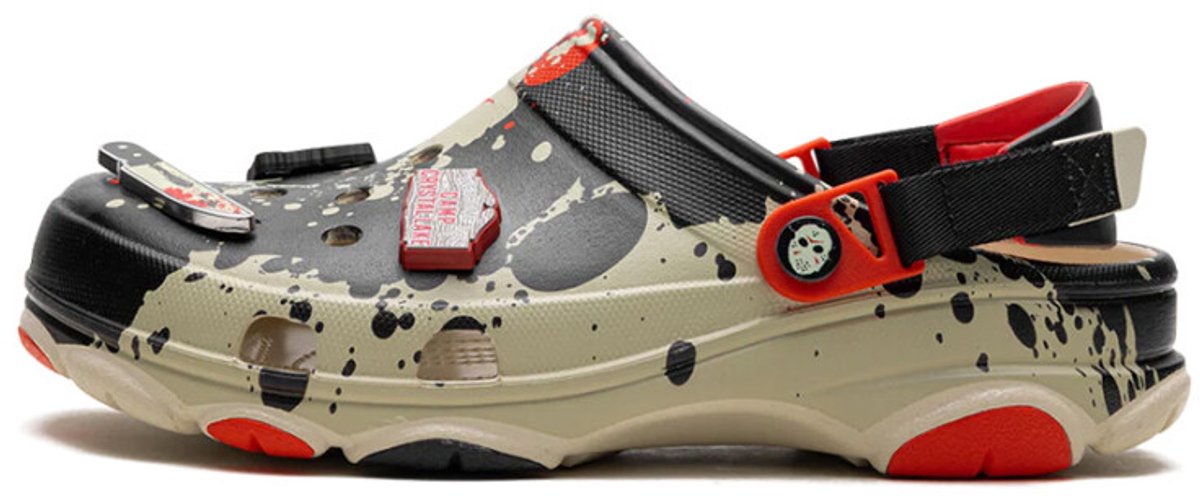 Crocs Classic All-Terrain Clog Friday The 13th - Maat 48-49